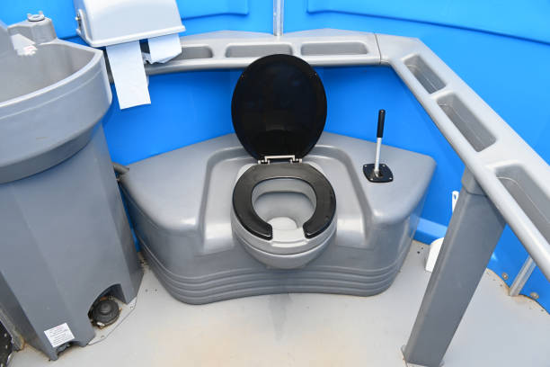 Best Porta potty delivery and setup  in Union City, PA
